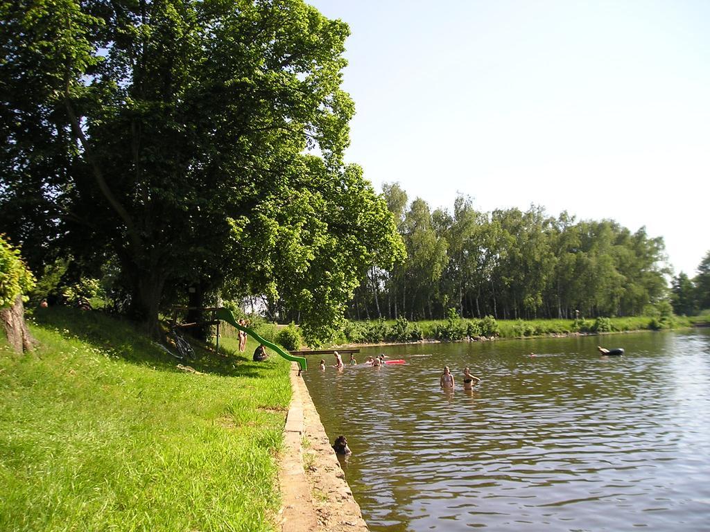 Camp Telc - U Rostenky Hotel Exterior photo